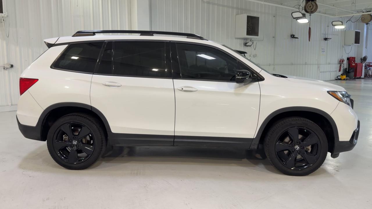 2021 Honda Passport Elite