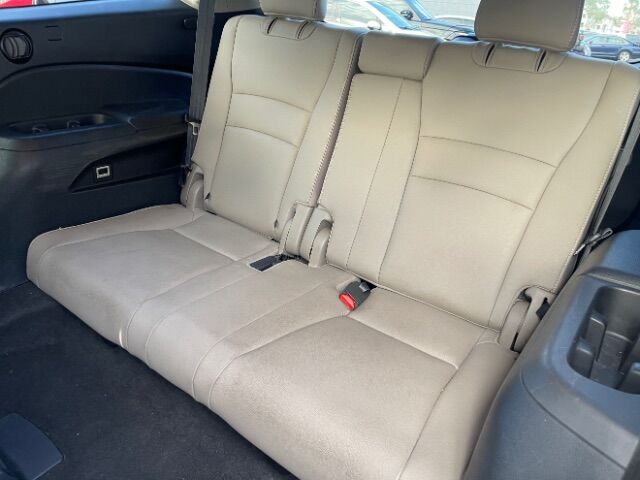 2021 Honda Pilot 2WD Touring 8 Passenger Mesa AZ