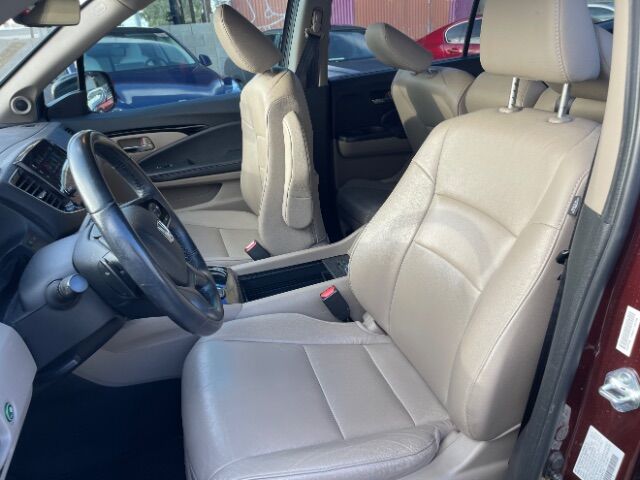 2021 Honda Pilot 2WD Touring 8 Passenger Mesa AZ