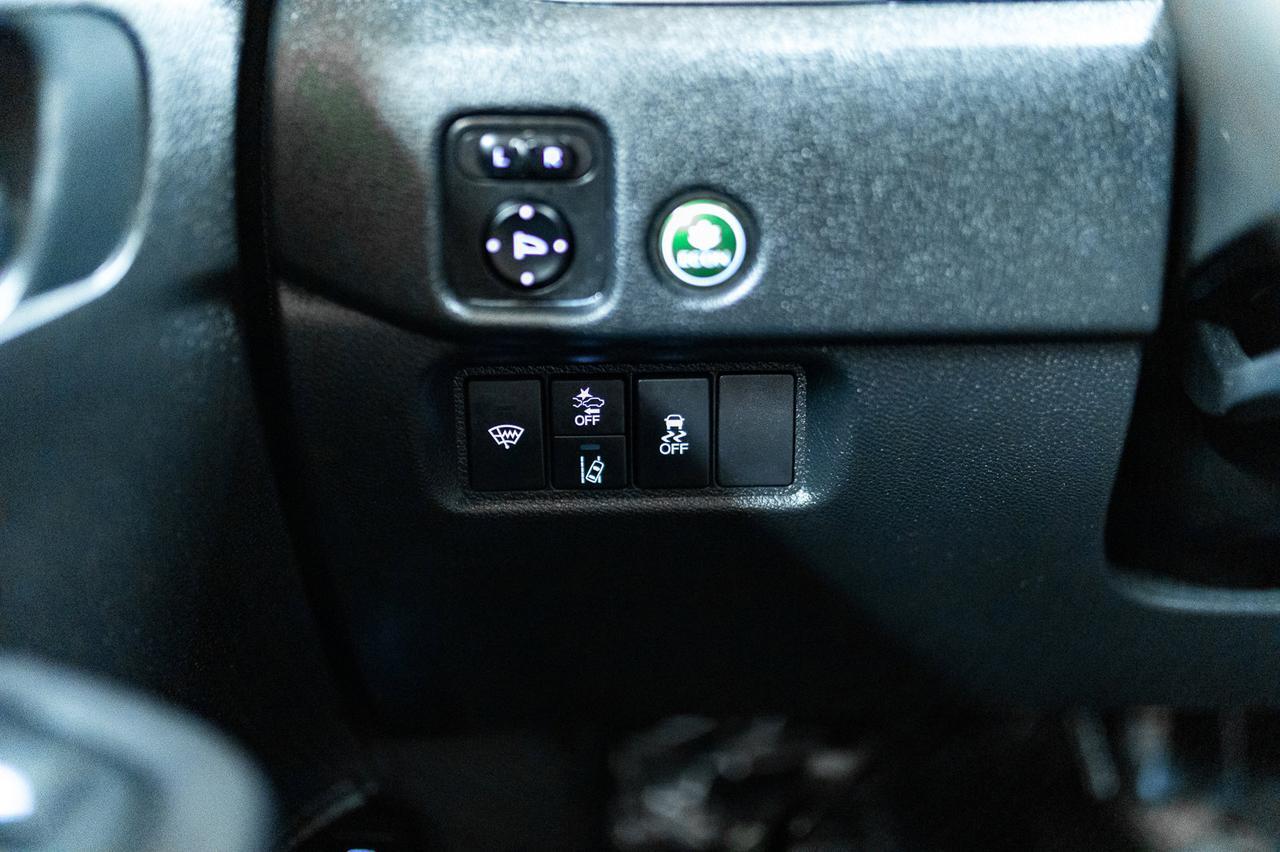 2021 Honda Pilot AWD LX BCam 3rd Row Red Deer AB