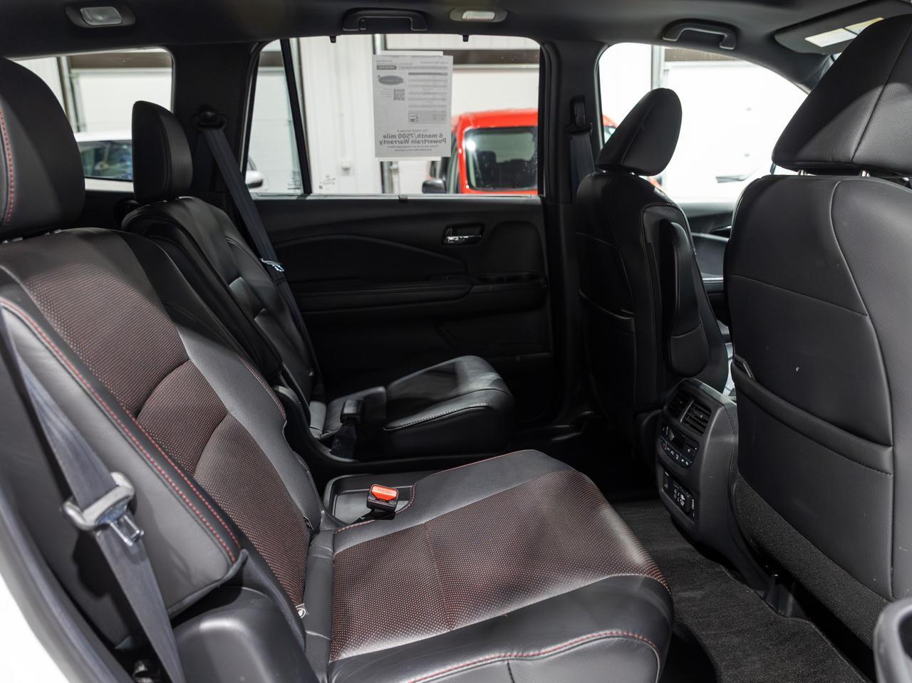 2021 Honda Pilot Black Edition AWD 7-Passenger BlueRay NAV Cranberry PA