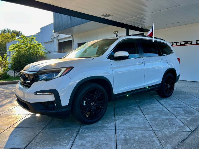 2021 Honda Pilot SE 2WD 40,837 mi.