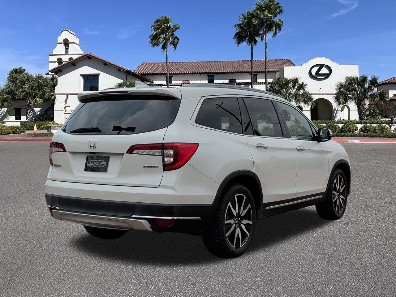 2021 Honda Pilot Touring 7-Passenger