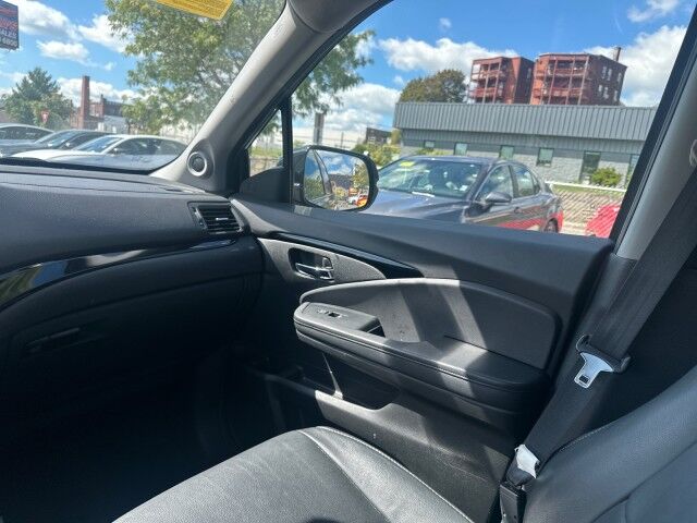 2021 Honda Pilot Touring 7-Passenger Worcester MA