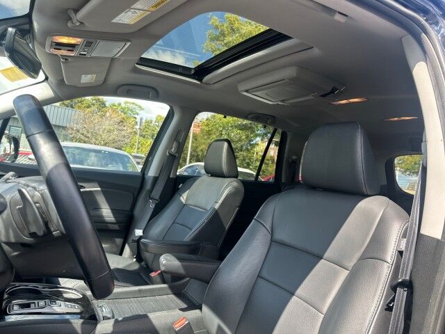 2021 Honda Pilot Touring 7-Passenger Worcester MA
