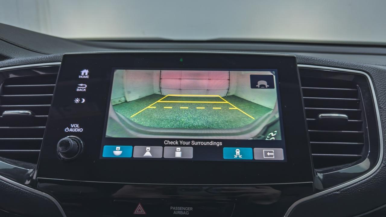 2021 Honda Pilot Touring 8-Passenger AWD Tallmadge OH