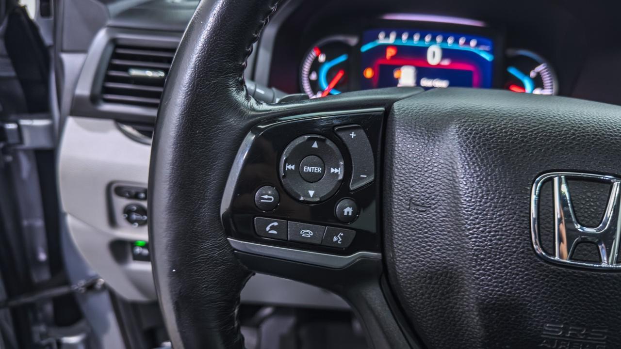 2021 Honda Pilot Touring 8-Passenger AWD Tallmadge OH