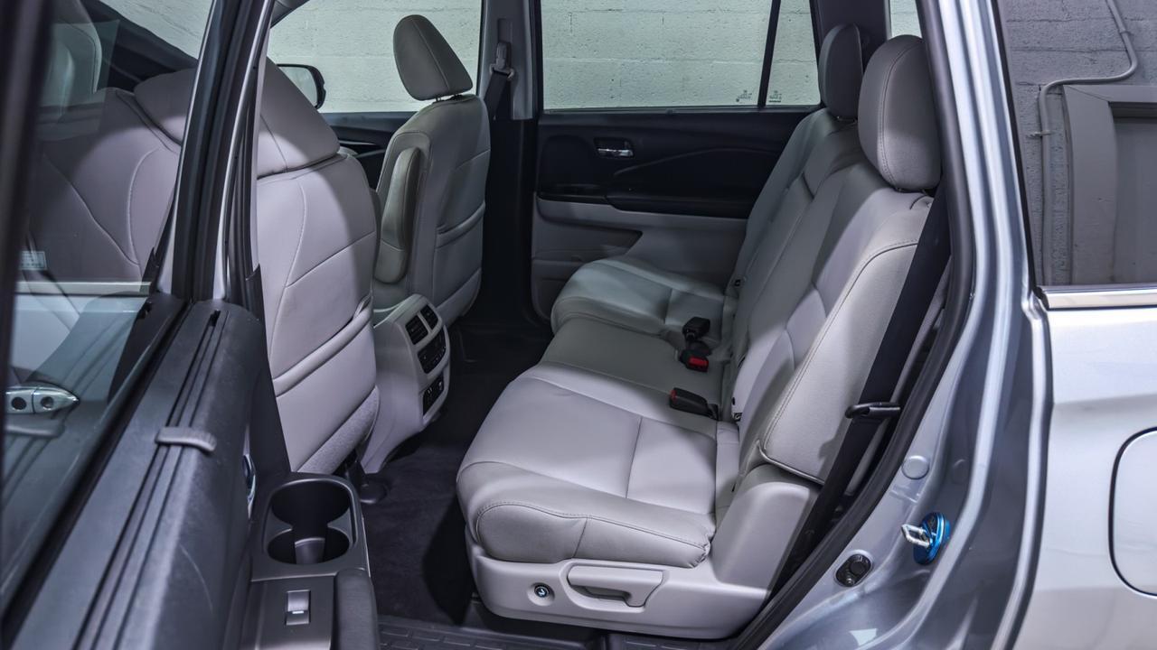 2021 Honda Pilot Touring 8-Passenger AWD Tallmadge OH