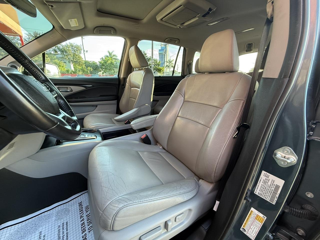2021 Honda Pilot Touring 8-Passenger Hollywood FL