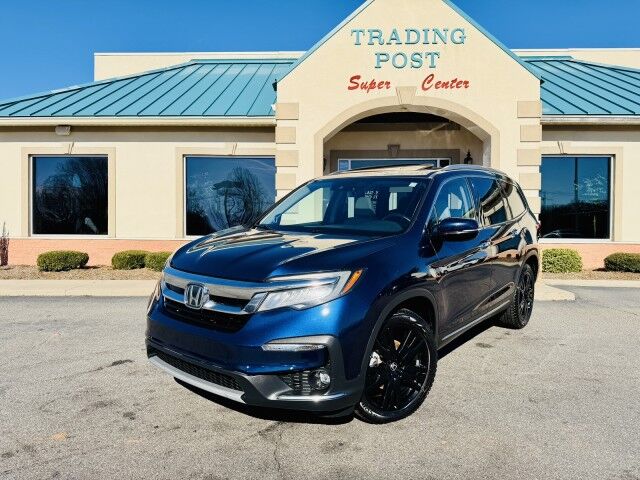 2021 Honda Pilot Touring 8-Passenger / Theater Pkg Conover NC