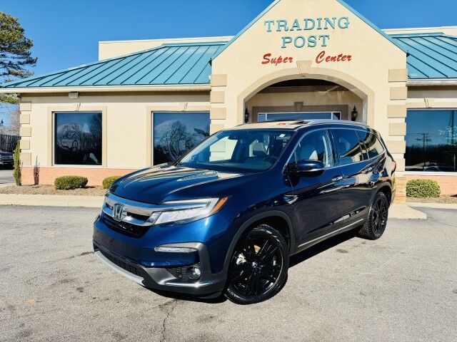 2021 Honda Pilot Touring 8-Passenger / Theater Pkg Conover NC