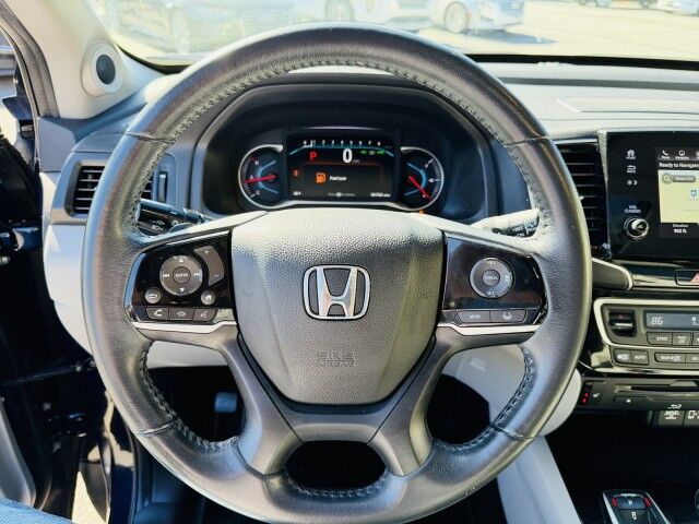 2021 Honda Pilot Touring 8-Passenger / Theater Pkg Conover NC