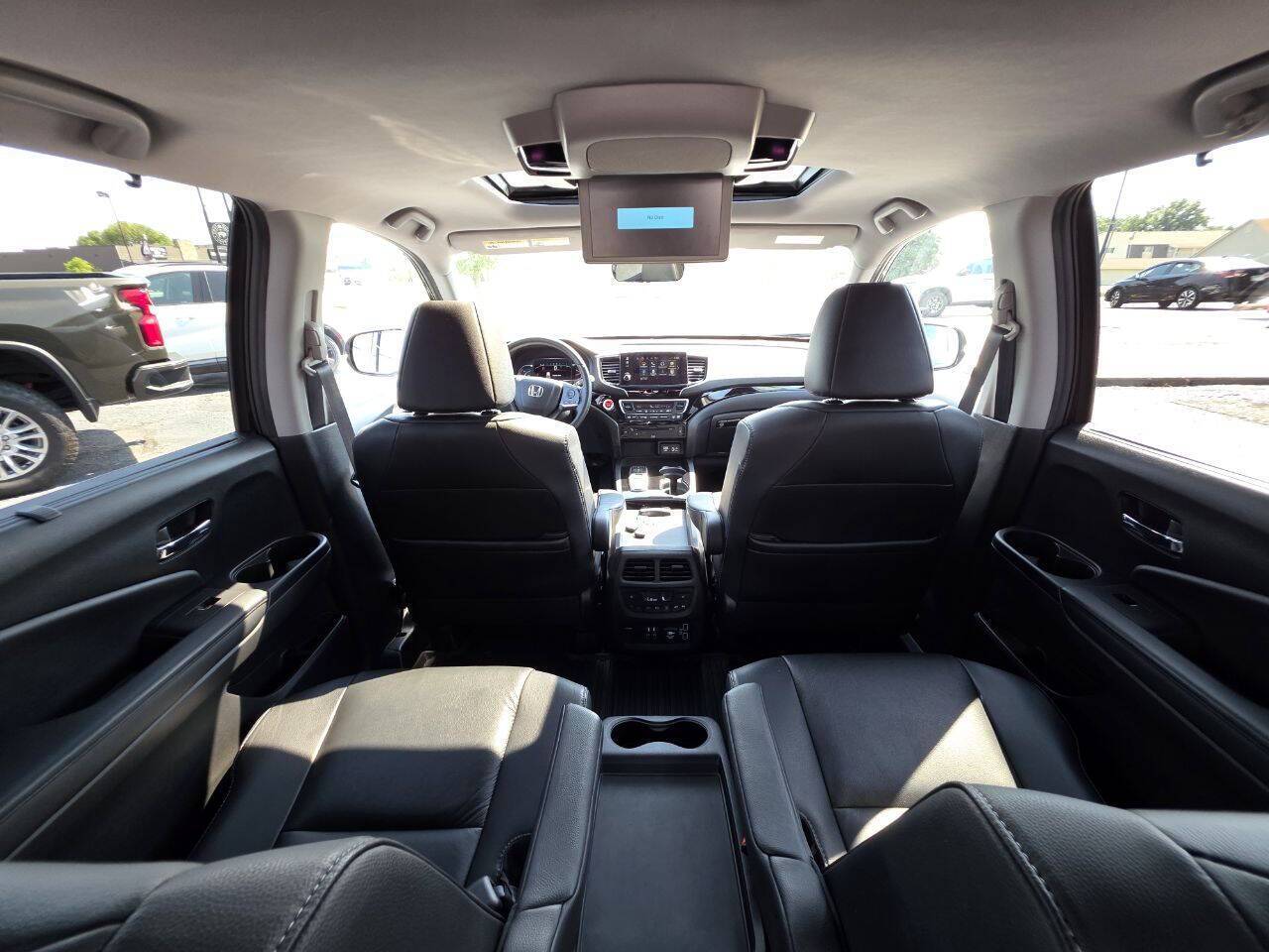 2021 Honda Pilot Touring w/Rear Captain's Chairs AWD 4dr SUV Eldridge IA