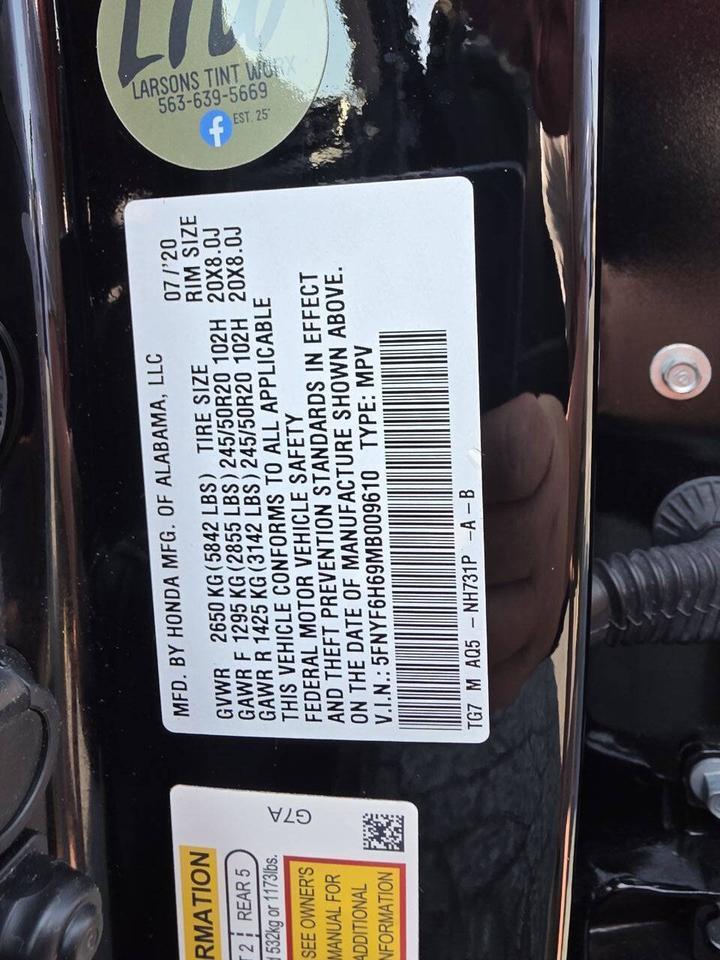 2021 Honda Pilot Touring w/Rear Captain's Chairs AWD 4dr SUV Eldridge IA