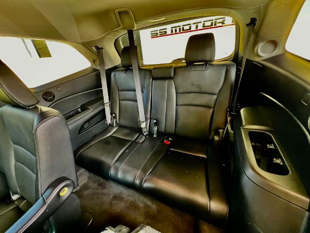 2021 Honda Pilot Touring w/Rear Captains Chairs Houston TX