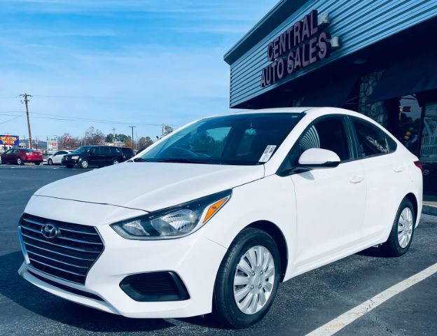 2021 Hyundai Accent- SD SE