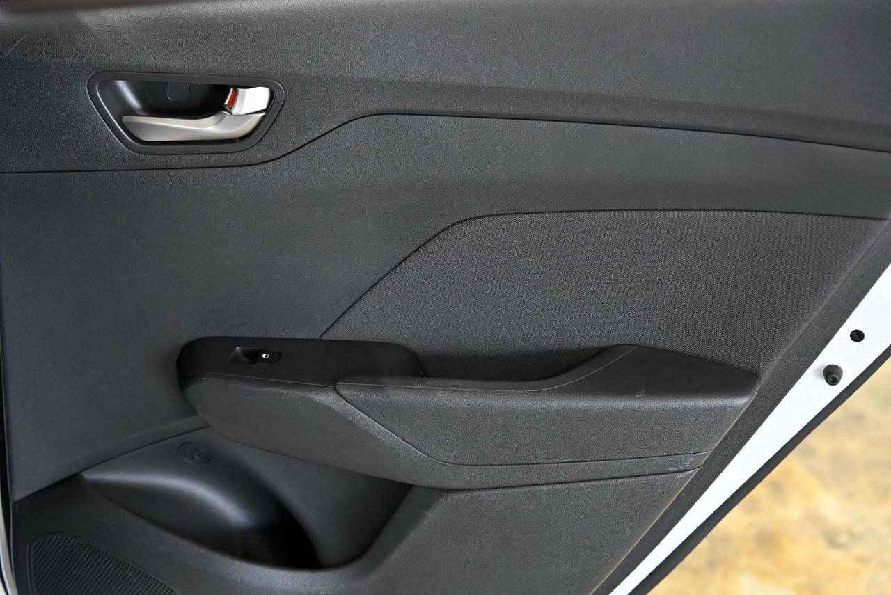 2021 Hyundai Accent SE 4-Door 6A Miami FL