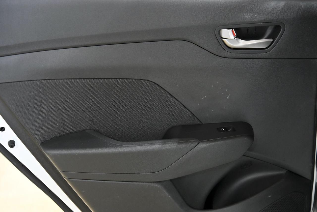 2021 Hyundai Accent SE 4-Door 6A Miami FL