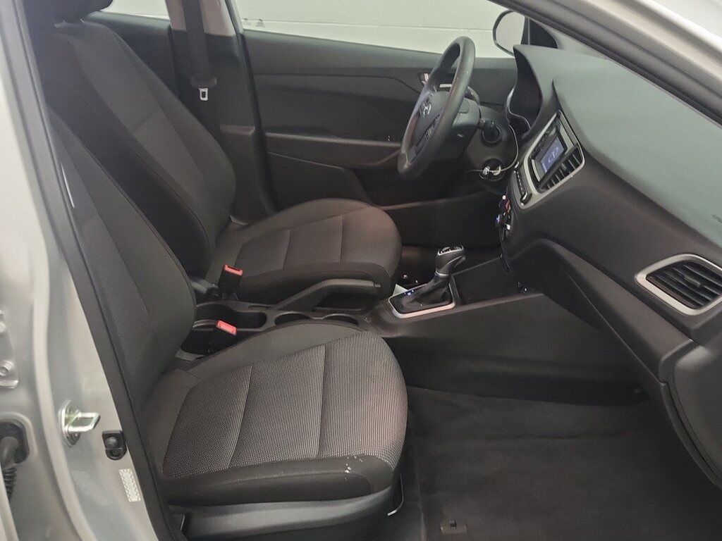 2021 Hyundai Accent SE Akron