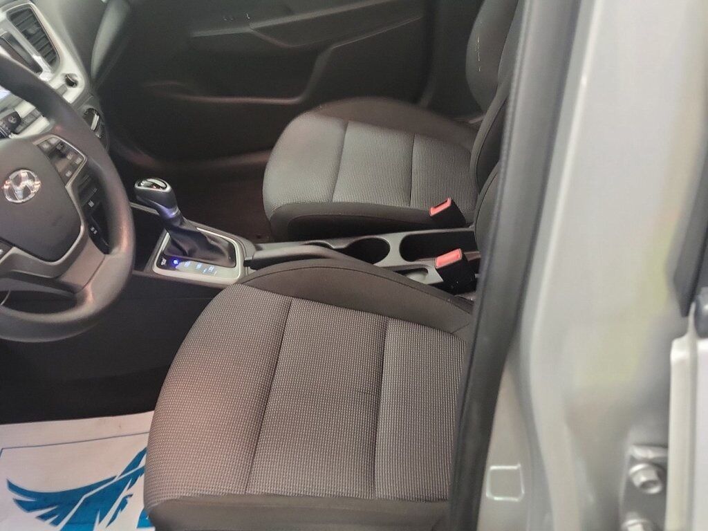 2021 Hyundai Accent SE Akron