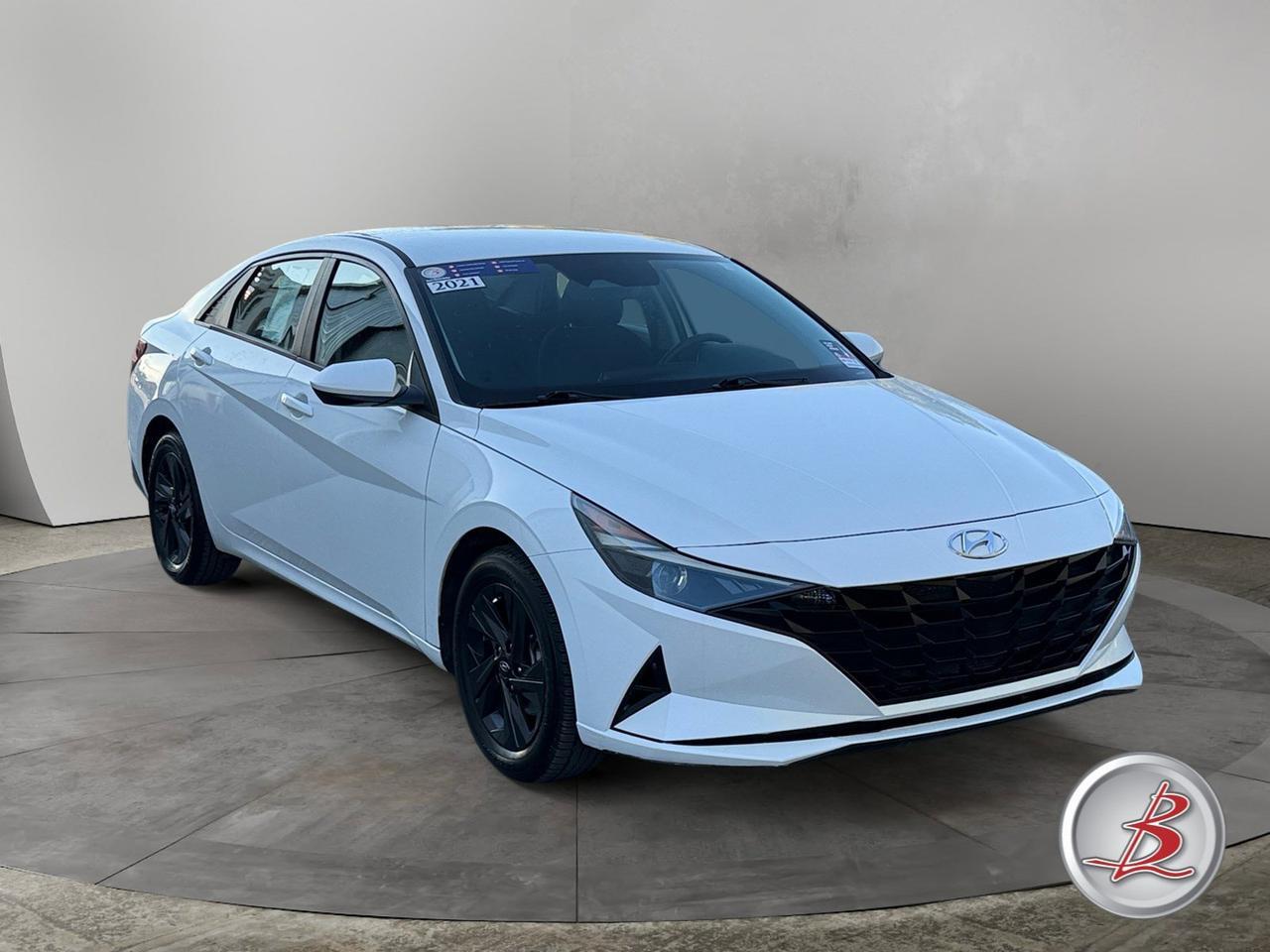 2021 Hyundai ELANTRA SEL SEL