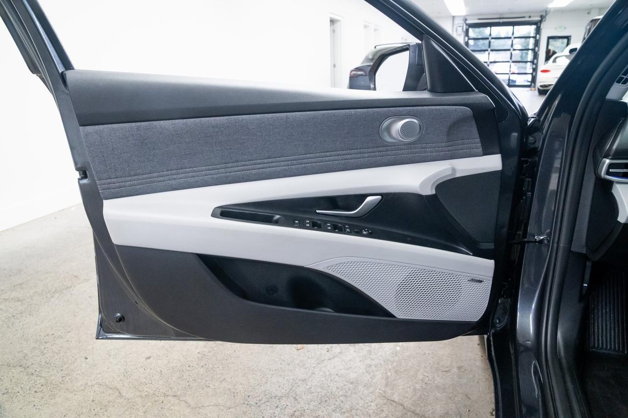 2021 Hyundai Elantra Limited Navigation Heated Leather Seats Apple Carplay Portland OR