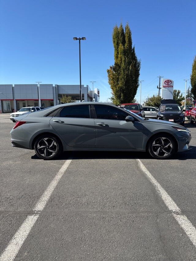 2021 Hyundai Elantra Limited Spokane Valley WA