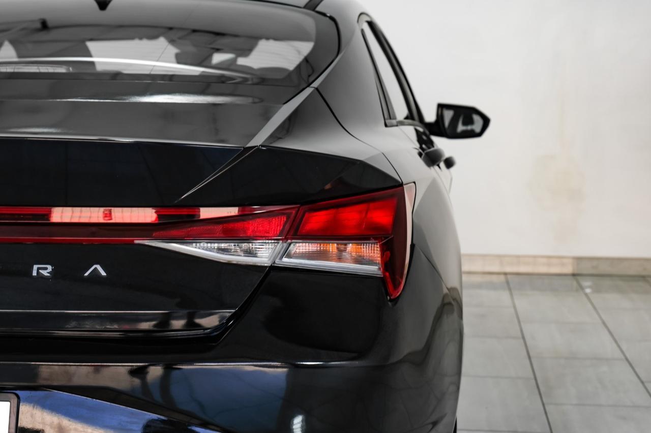 2021 Hyundai Elantra SE BLIND SPOT ASSIST LANE KEEP ASSIST FORWARD COLLISION ALERT RE Carrollton TX