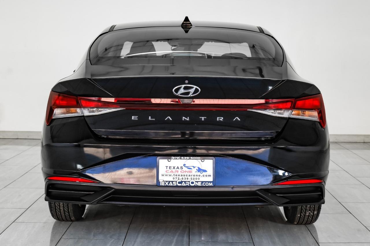 2021 Hyundai Elantra SE BLIND SPOT ASSIST LANE KEEP ASSIST FORWARD COLLISION ALERT RE Carrollton TX
