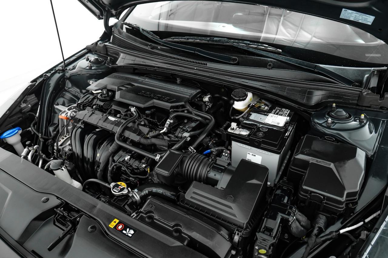 2021 Hyundai Elantra SE BLIND SPOT ASSIST LANE KEEP ASSIST FORWARD COLLISION ALERT RE Carrollton TX