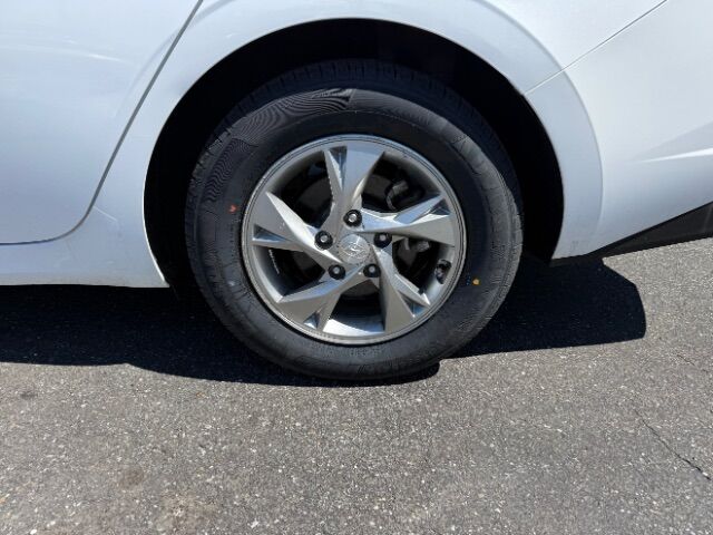 2021 Hyundai Elantra SE East Islip NY