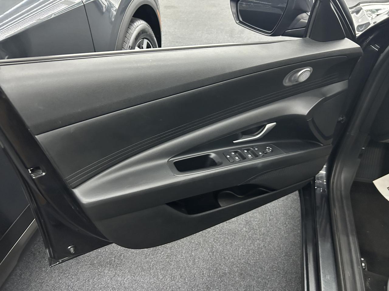 2021 Hyundai Elantra SE IVT Benwood WV