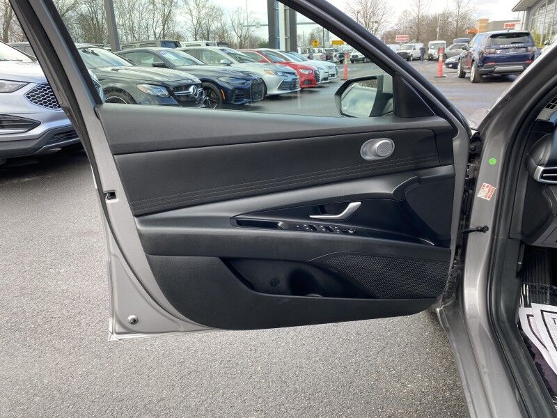 2021 Hyundai Elantra SEL Bristol  PA