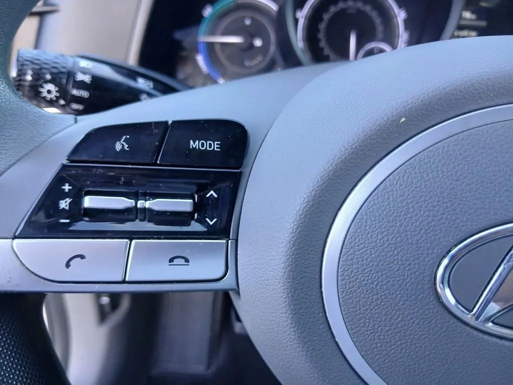 2021 Hyundai Elantra SEL HEV Sedan 4D Maitland FL