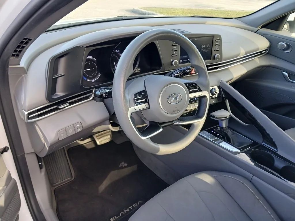 2021 Hyundai Elantra SEL HEV Sedan 4D Maitland FL