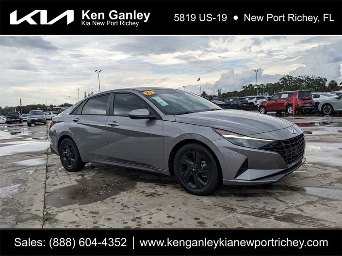 2021 Hyundai Elantra SEL Oshkosh WI