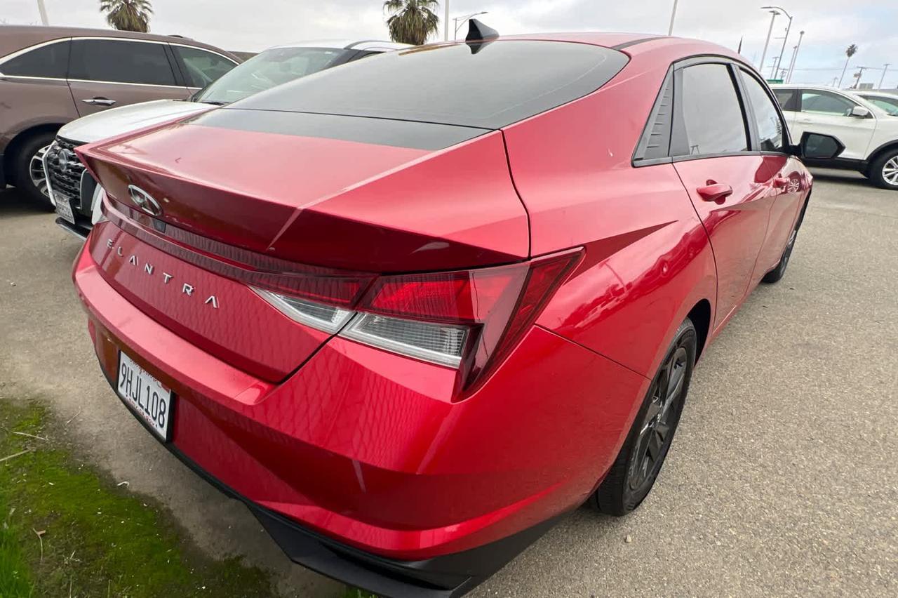 2021 Hyundai Elantra SEL