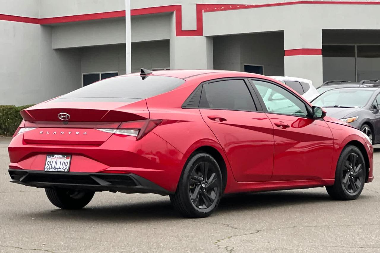 2021 Hyundai Elantra SEL