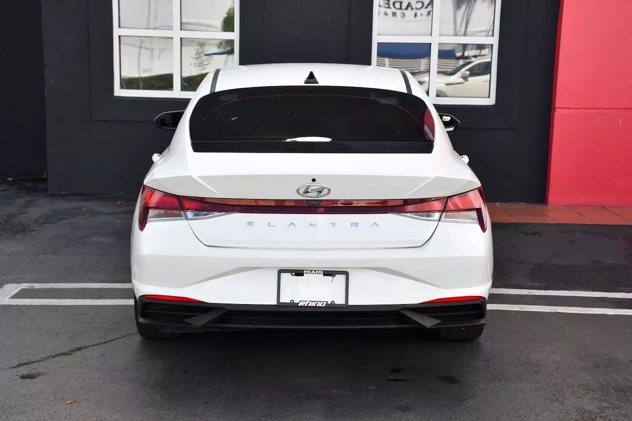 2021 Hyundai Elantra SEL Sedan 4D Doral FL