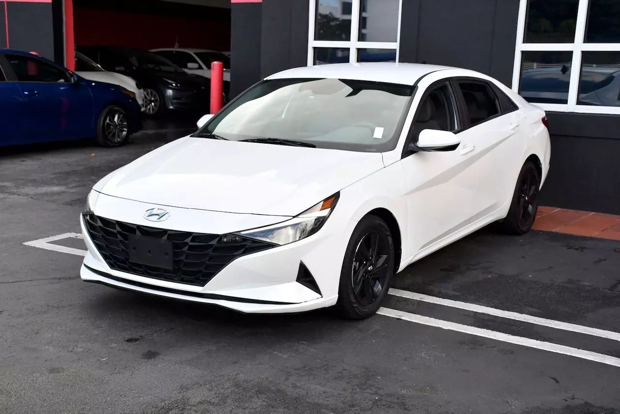2021 Hyundai Elantra SEL Sedan 4D Doral FL