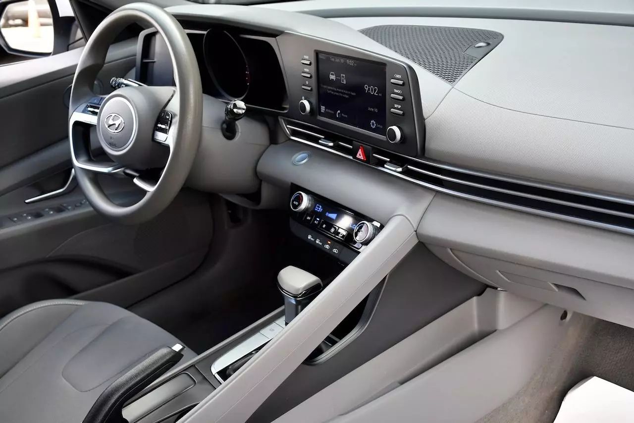2021 Hyundai Elantra SEL Sedan 4D Doral FL
