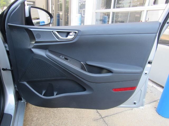 2021 Hyundai Ioniq Electric SE Plano TX