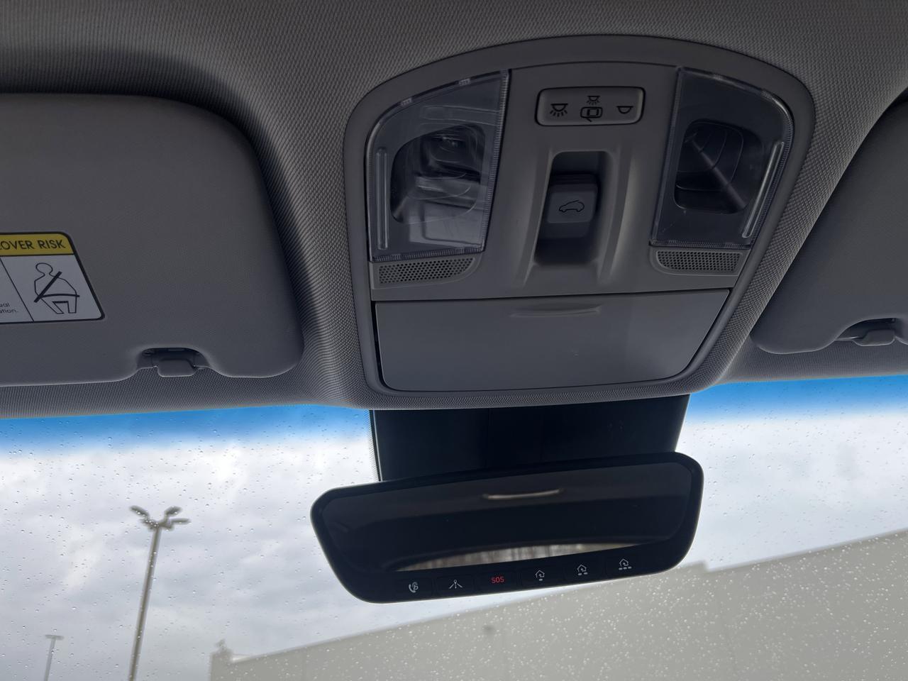 2021 Hyundai Kona Electric Limited FWD w/Sunroof HeatedLeatherSeats Saukville WI