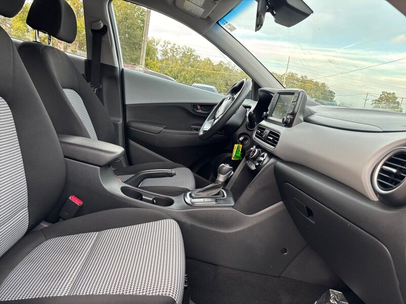2021 Hyundai Kona SE Seffner FL
