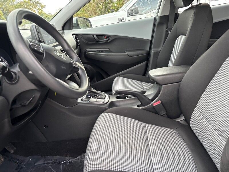 2021 Hyundai Kona SE Seffner FL