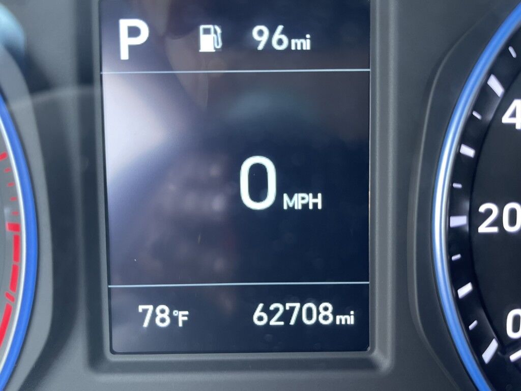 2021 Hyundai Kona SE~1 OWNER~CLEAN CARFAX~LANE KEEP ASSIST~APPLE CAR PLAY~ONLINE F Sarasota FL