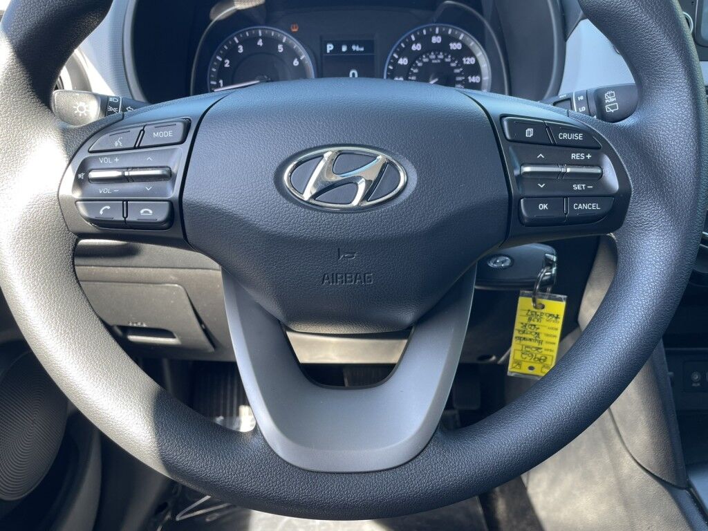 2021 Hyundai Kona SE~1 OWNER~CLEAN CARFAX~LANE KEEP ASSIST~APPLE CAR PLAY~ONLINE F Sarasota FL
