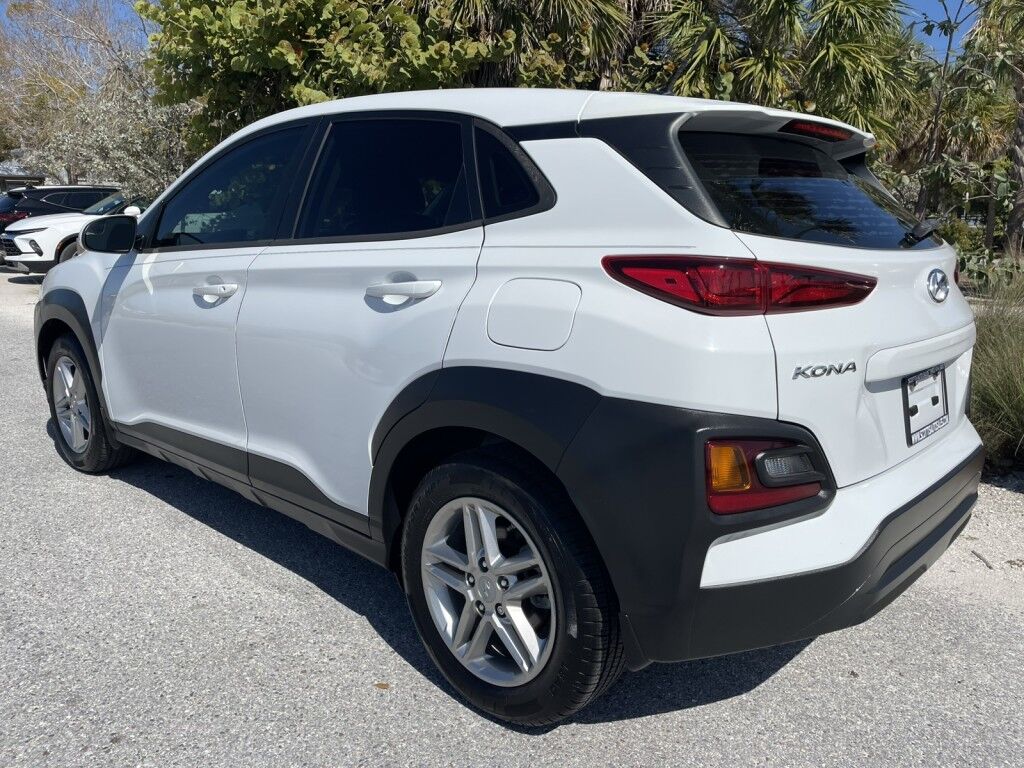2021 Hyundai Kona SE~1 OWNER~CLEAN CARFAX~LANE KEEP ASSIST~APPLE CAR PLAY~ONLINE F Sarasota FL