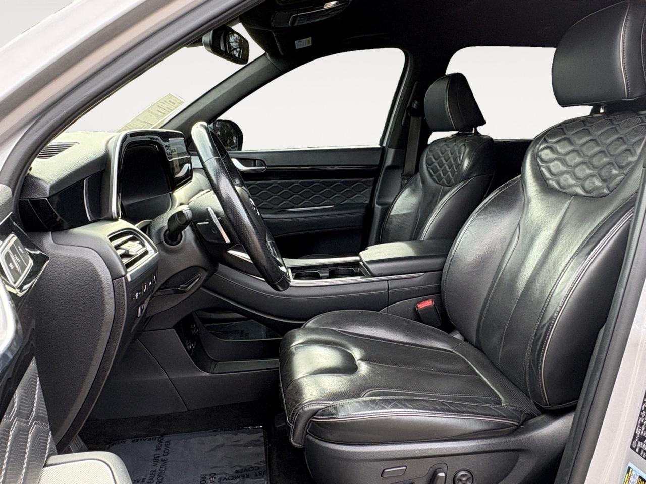 2021 Hyundai Palisade Calligraphy, HEADS UP DISPLAY, POWER LIFTGATE, HIGHWAY DRIVING ASSIST, BLIND SPOT ALERT, MOONROOF, HEATED & COOLING SEATS, POWER 3RD ROW, DRIVE TALK INTERCOM, 360 BACKUP CAMERA, APPLE CARPLAY/ANDROID AUTO, AUTO START/STOP, CLEAN CARFAX, THIS SUV HAS