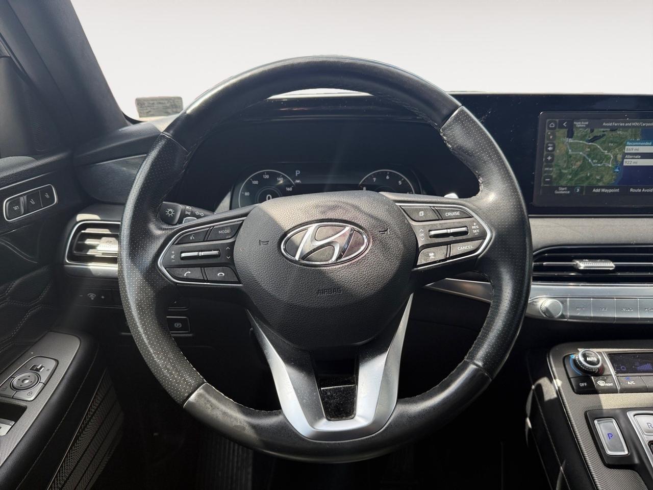 2021 Hyundai Palisade Calligraphy, SUNROOF, HEATED FRONT AND BACK SEATS, 3RD ROW, APPLE CARPLAY, 360 CAMERA, BLIND SPOT ALERT, DRIVE THIS HYUNDAI HOME TODAY! Norfolk VA